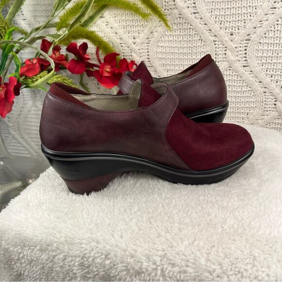 JBU BY JAMBU Wine Sedona Vegan Suede Slip-On Clogs Sz 7.5 Comfort - Picture 3 of 14